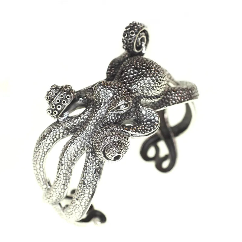 Raised tentacle octopus bracelet