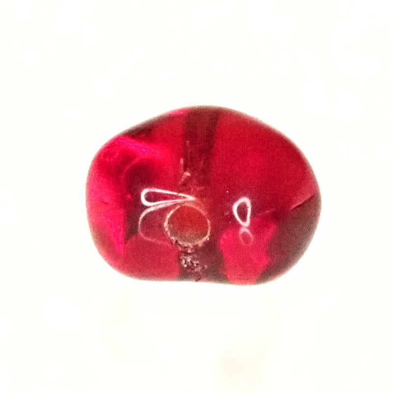 6 mm red heart beads