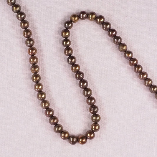 7 mm round copper-pink pearls