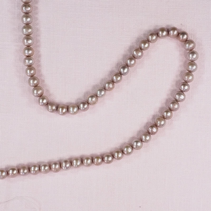 6 mm dusty pink round pearls