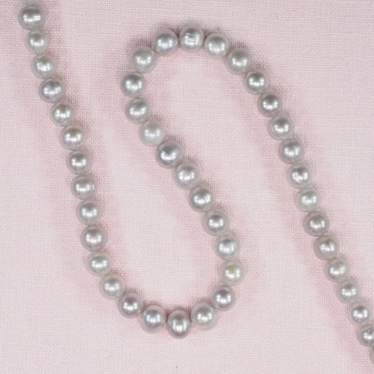 7 mm light gray round pearls