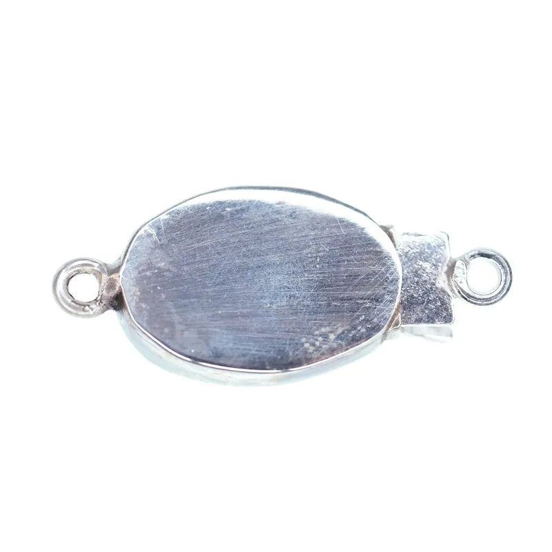 Mother-of-pearl box clasp