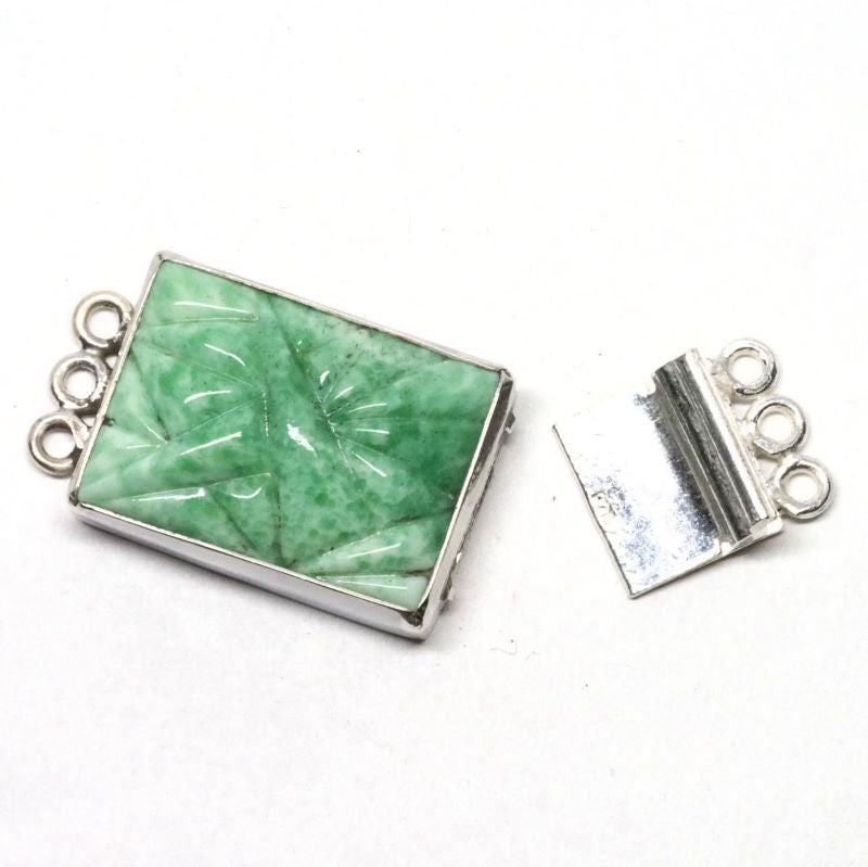 Rectangular moss clasp