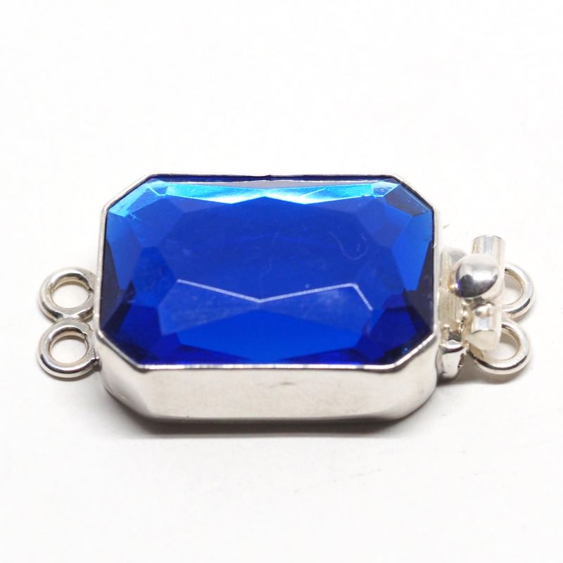 Blue sapphire clasp