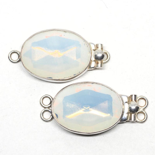 Faceted opal clasp