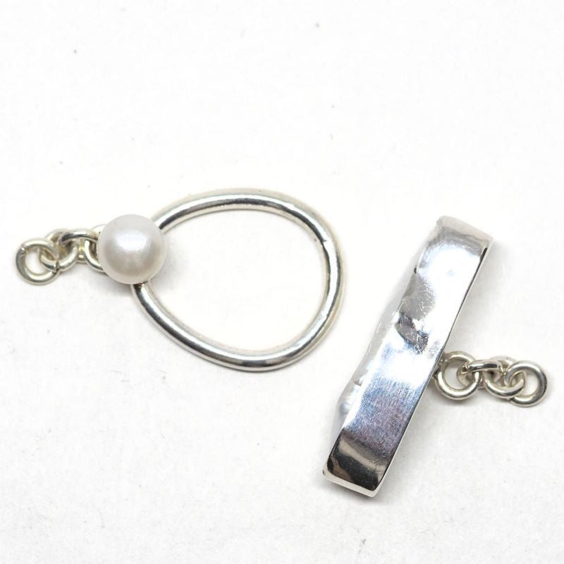 White pearl toggle clasp