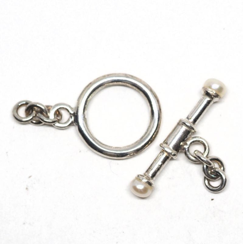 White pearl bar toggle clasp