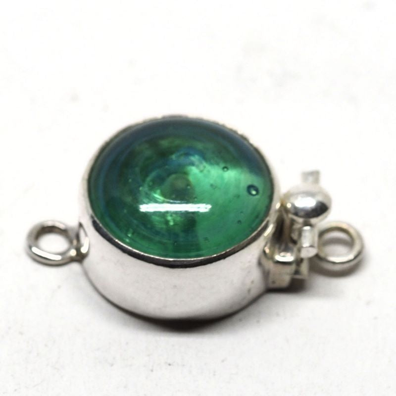 Green swirl button clasp