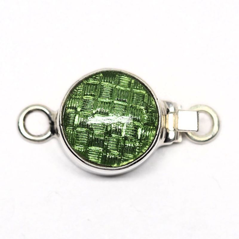 Green basket-weave clasp