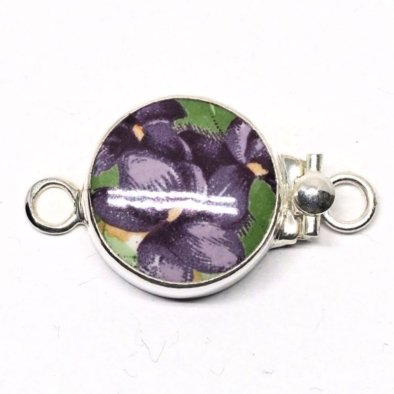 Violet clasp