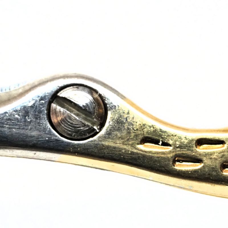 Crane scissors