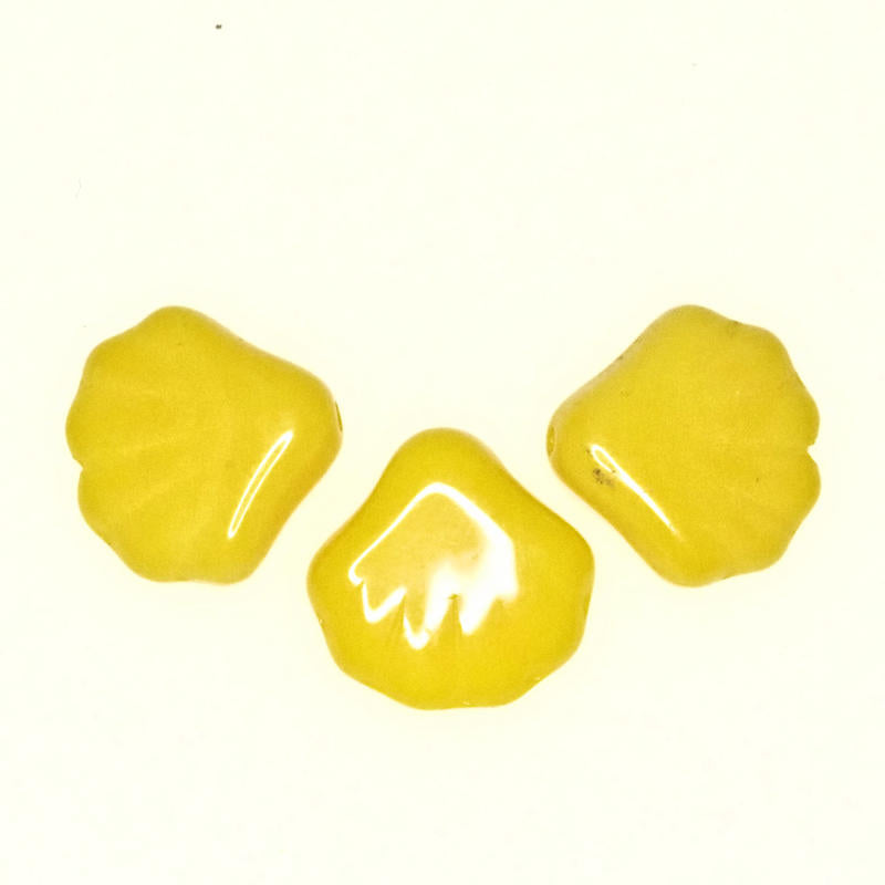 Vintage yellow shell beads