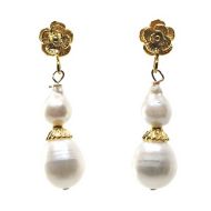 Gold flower and pearl earrings